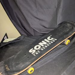 Sonic Skateboard