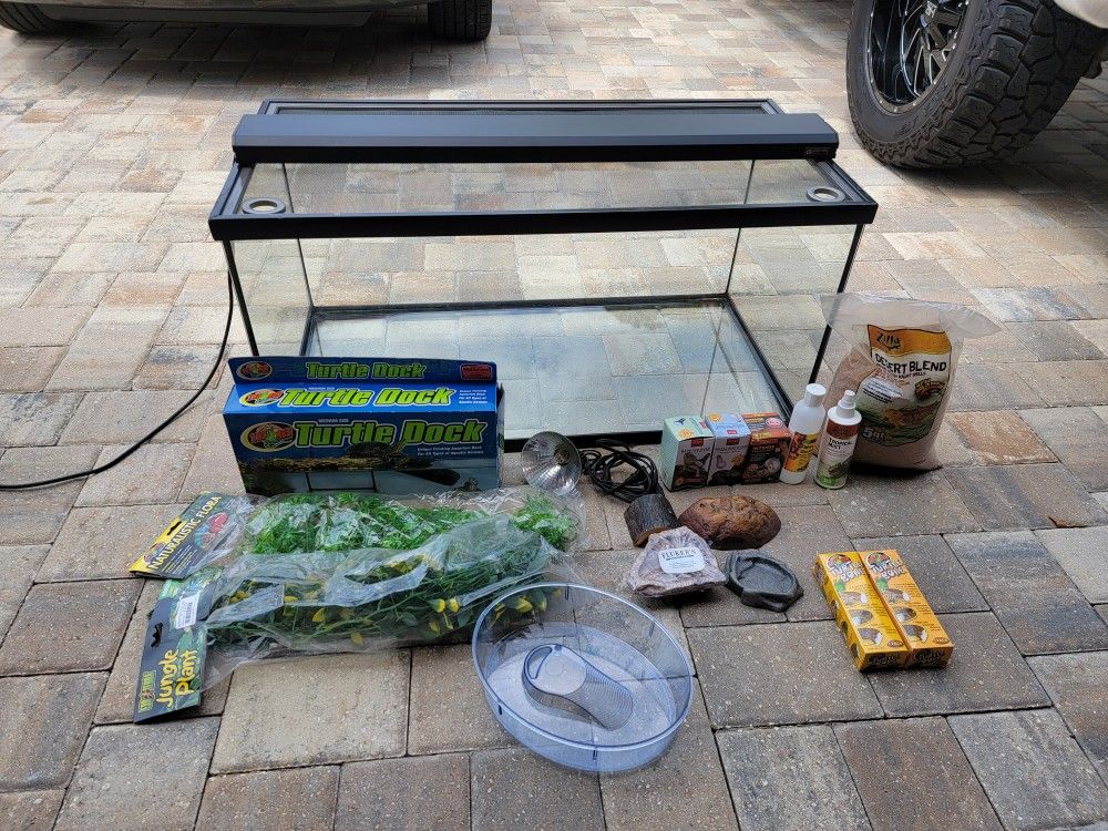 40 Gallon Terrarium/ Reptile / Fish Tank With Lots Of Used & Unused Extras