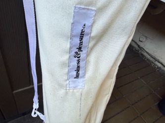 BUSINESS AND PLEASURE CO. PREMIUM BEACH UMBRELLA - ANTIQUE WHITE