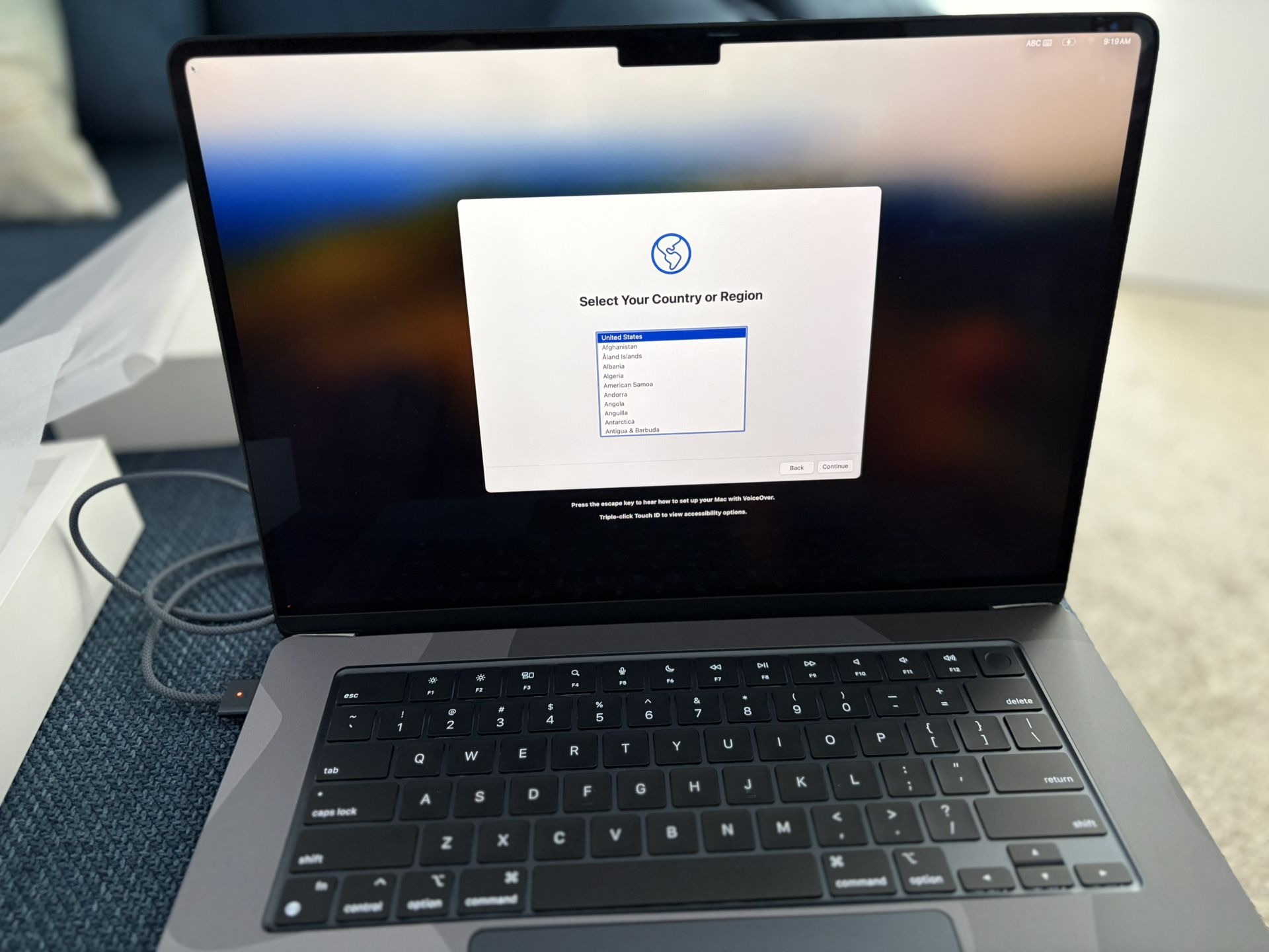 15” MacBook Air M2 24GB, 2TB SSD