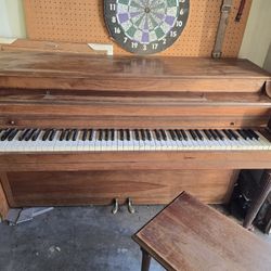Piano For Free In Highland 
