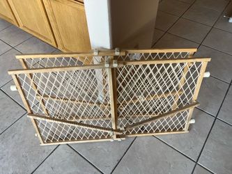 Puppy gates , open up to 42” - used but ok