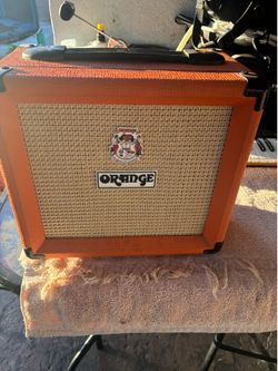 Small speaker