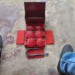 Roadside Emergency  Reflector Kit