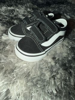 Baby Vans Size 4