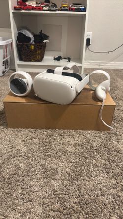 Oculus quest 2 vr headset includes box used no damage