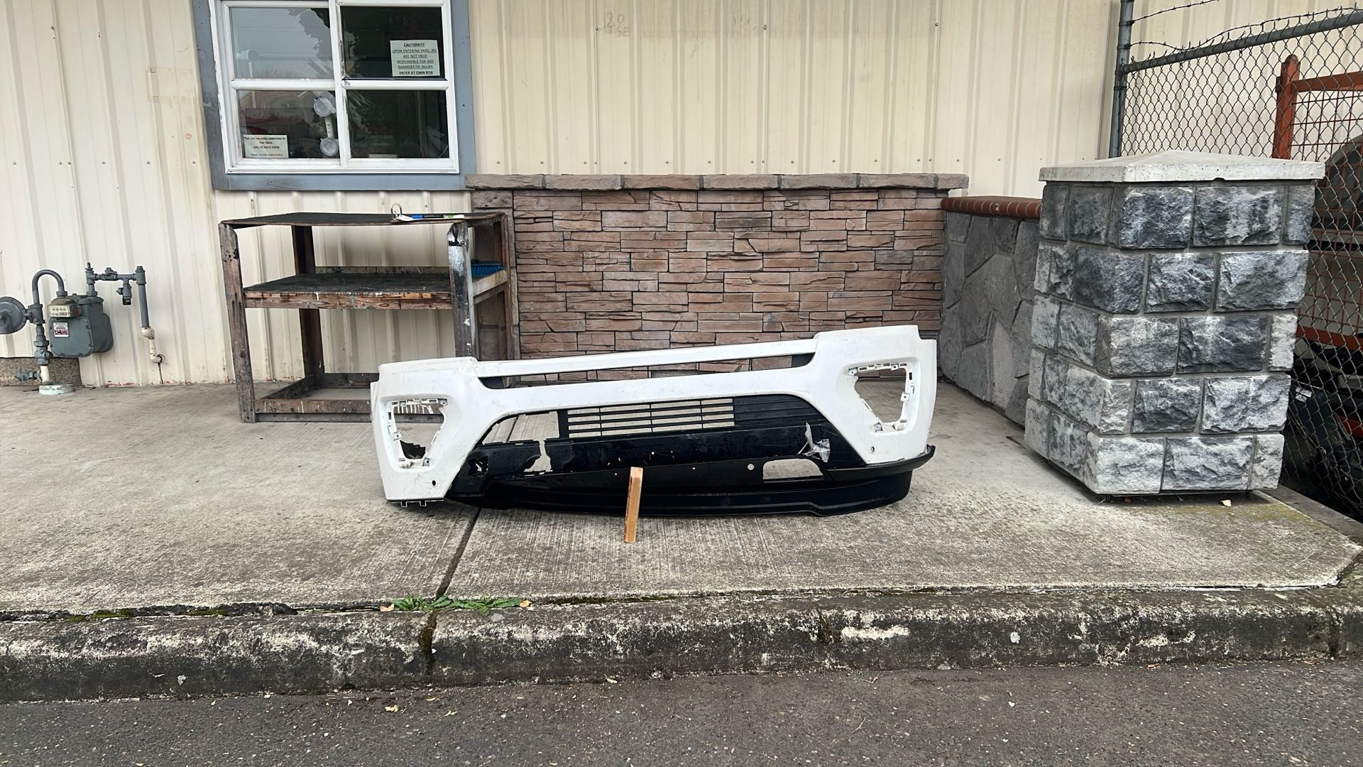 2018 To 2019 Ford Expedition Front Bumper Cover Only #B966 FO1000 749