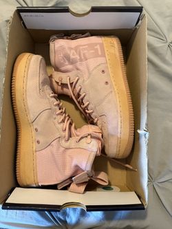 Pink/coral High top AF1