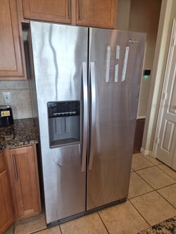 Whirlpool side by side refrigerator