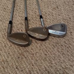 Set of 3 Titleist SM5 Vokey Wedges - 52, 56, 60