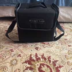 Estuche de cosméticos portátil con bolsa de maquillaje profesional de gran capacidad de tres capas (negro)  