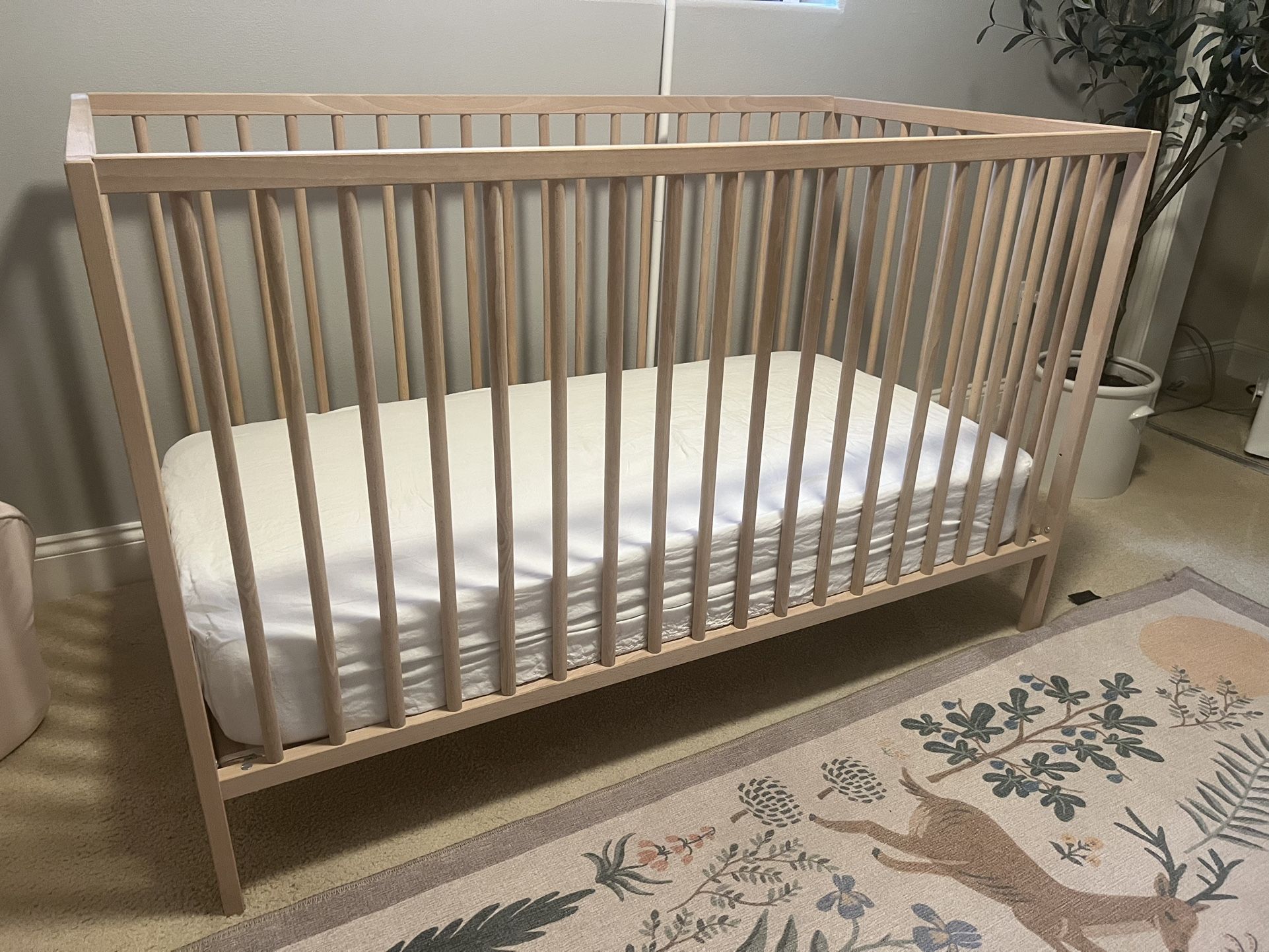 Natural Wood Crib W/ Pottery Barn Mattress
