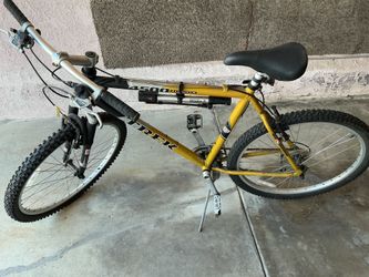 TREK 4500