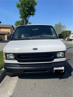 1999 Ford E-150