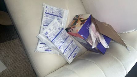 Free Lansinoh Breastmilk Bags And Nursing Pads