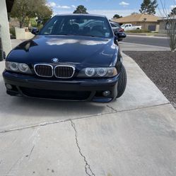 2003 BMW M5