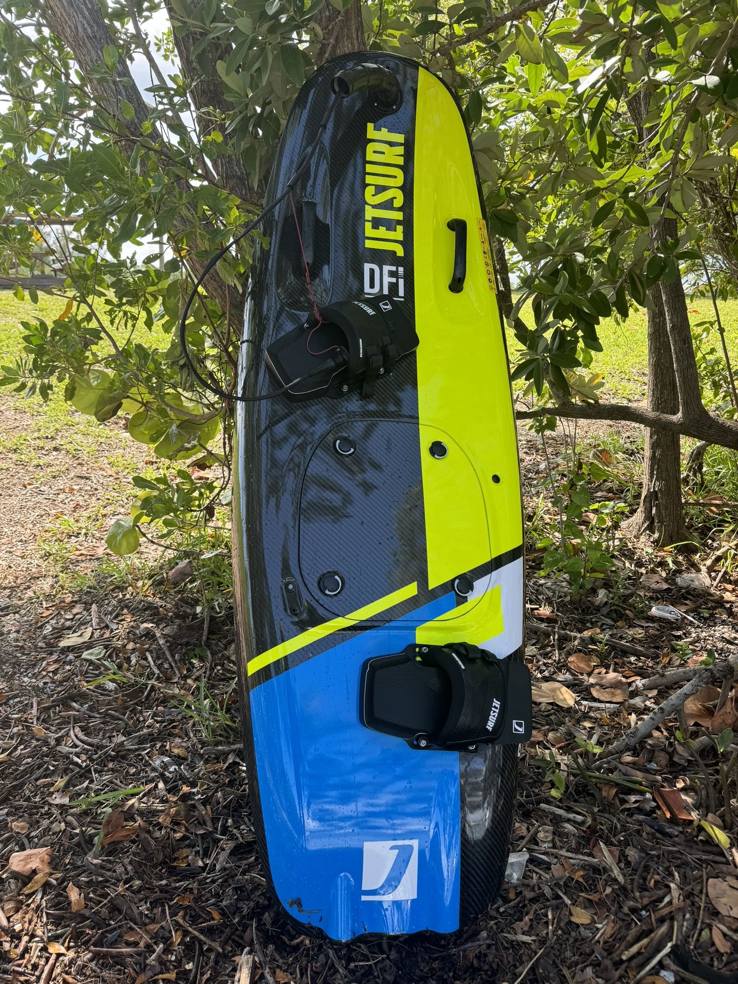 Jetsurf 2022 Race DFI motorized surfboard