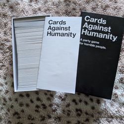 (NEW) Cards Against Humanity