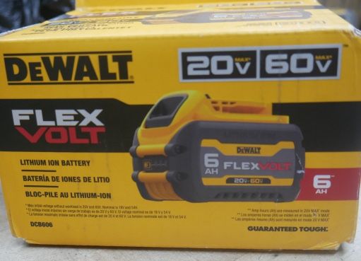DeWALT DCB606 FLEXVOLT 20V 6.0Ah Lithium-Ion Battery New Sealed
