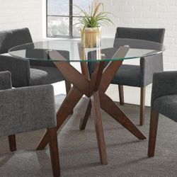 Amalie Clear Tempered Glass Top 10mm Steve Silver Co. Amalie Collection.        