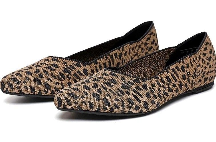 Breifola Women's Memory Foam Pointed Toe Ballet Flats Leopard Animal Print Sz 9
