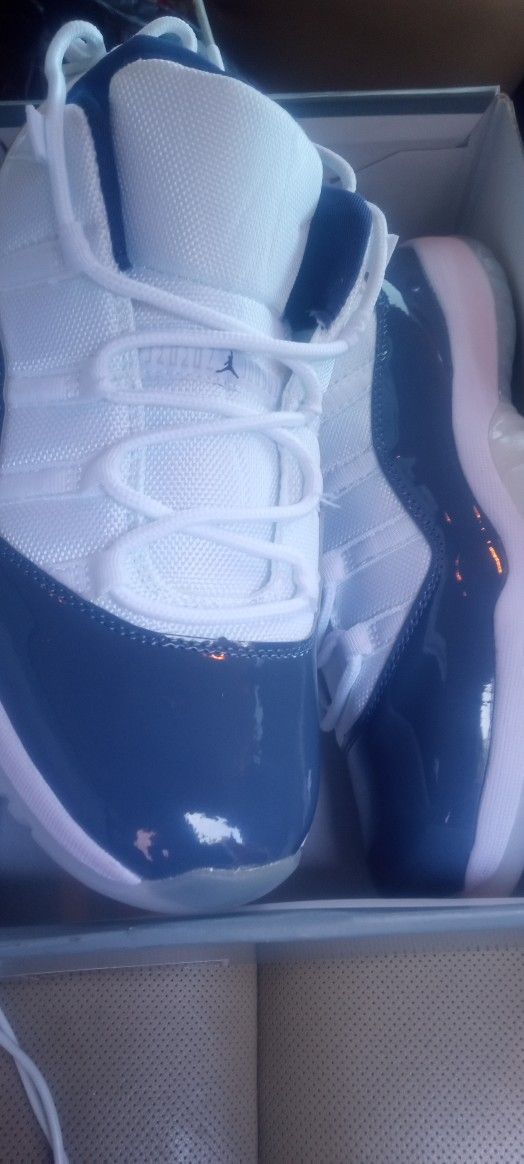 Retro Jordan 11s Size 11 Call Only When Ready For Purchasing