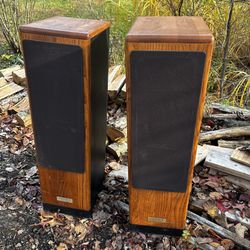 Vintage Advent Heritage Tower Speakers Pair Oak Veneer Floor Standing Audiophile