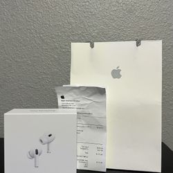 Apple AirPod Pros Gen 2 Noise Cancellation