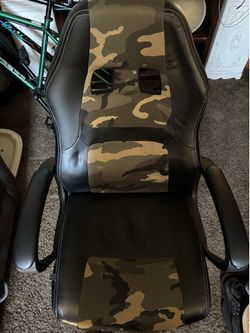 Gaming chair