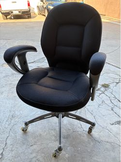 Rolling Desk Chair