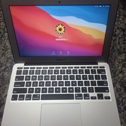 Apple MacBook Air A1465 11.6" Laptop (June 2014)