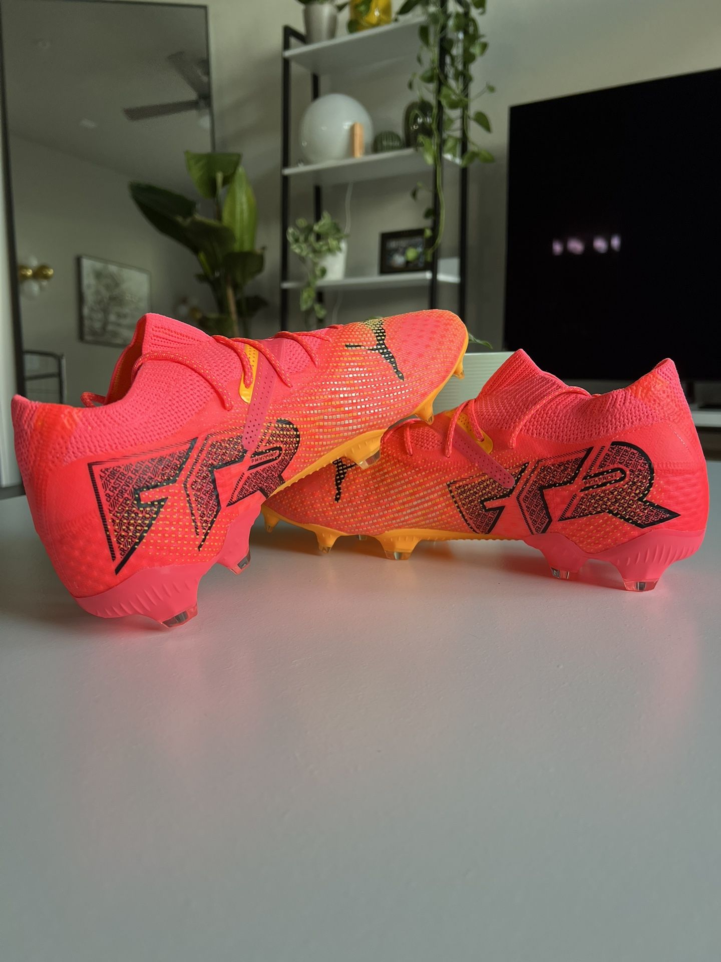 Puma Future 7 Pro Cleats – Sunset Glow (Men’s 10.5)