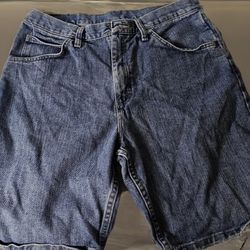 Wrangler Denim Shorts Size 33