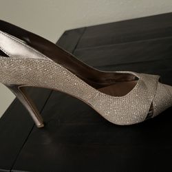Women Gold Shoes
