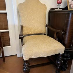 Hollywood Spanish Style Beautiful Solid Wood Dining Set