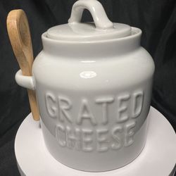 Grated Cheese jar With Lid 