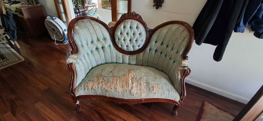 Victorian settee