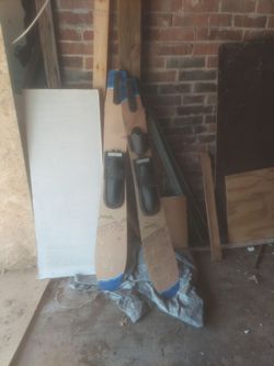 vintage "Kahuna" brand combo water skis,