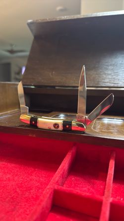Pocket Knife