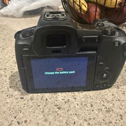 Canon Eos R
