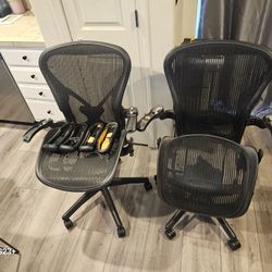 2 herman miller aeron b task chairs for parts