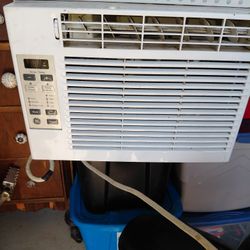 Air Conditioner  Unit