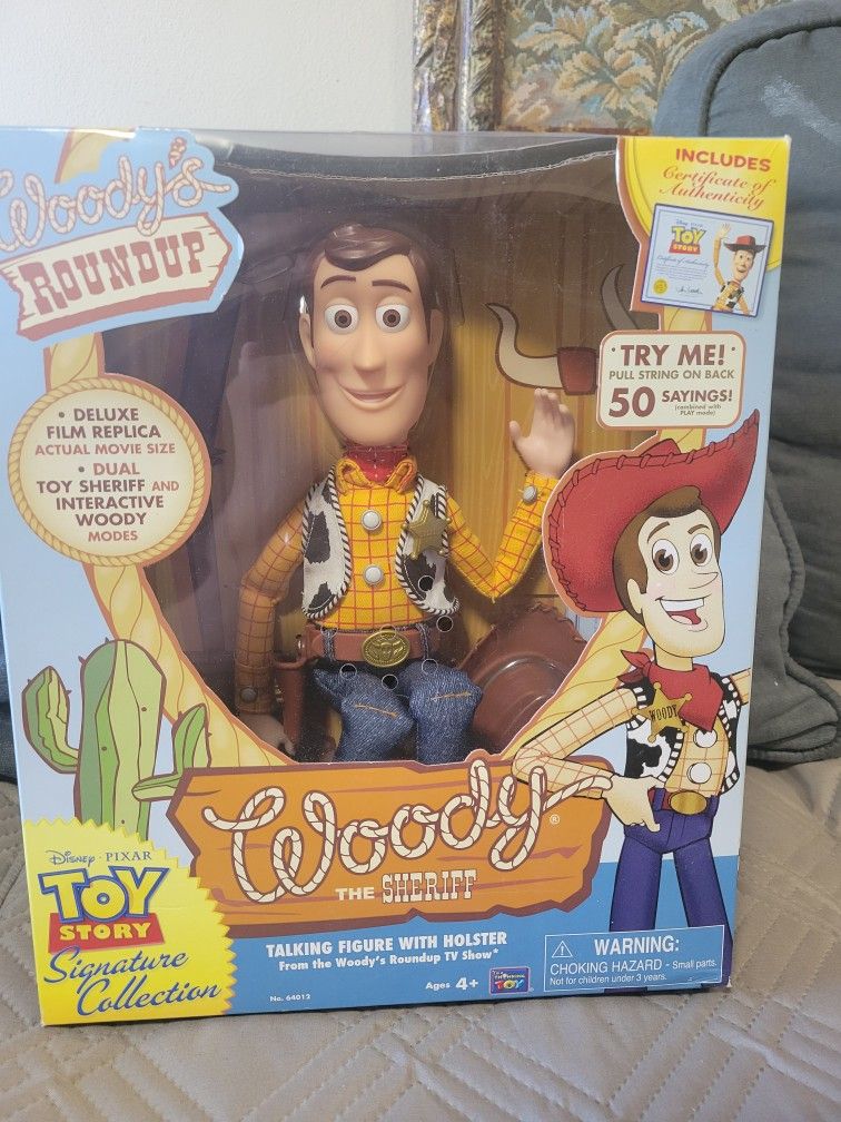 Toy Story Woody Signature Collection