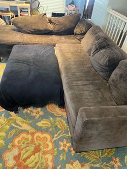 Couch/chase/chair