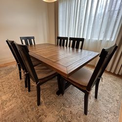 Dining Table + Chairs + Rug