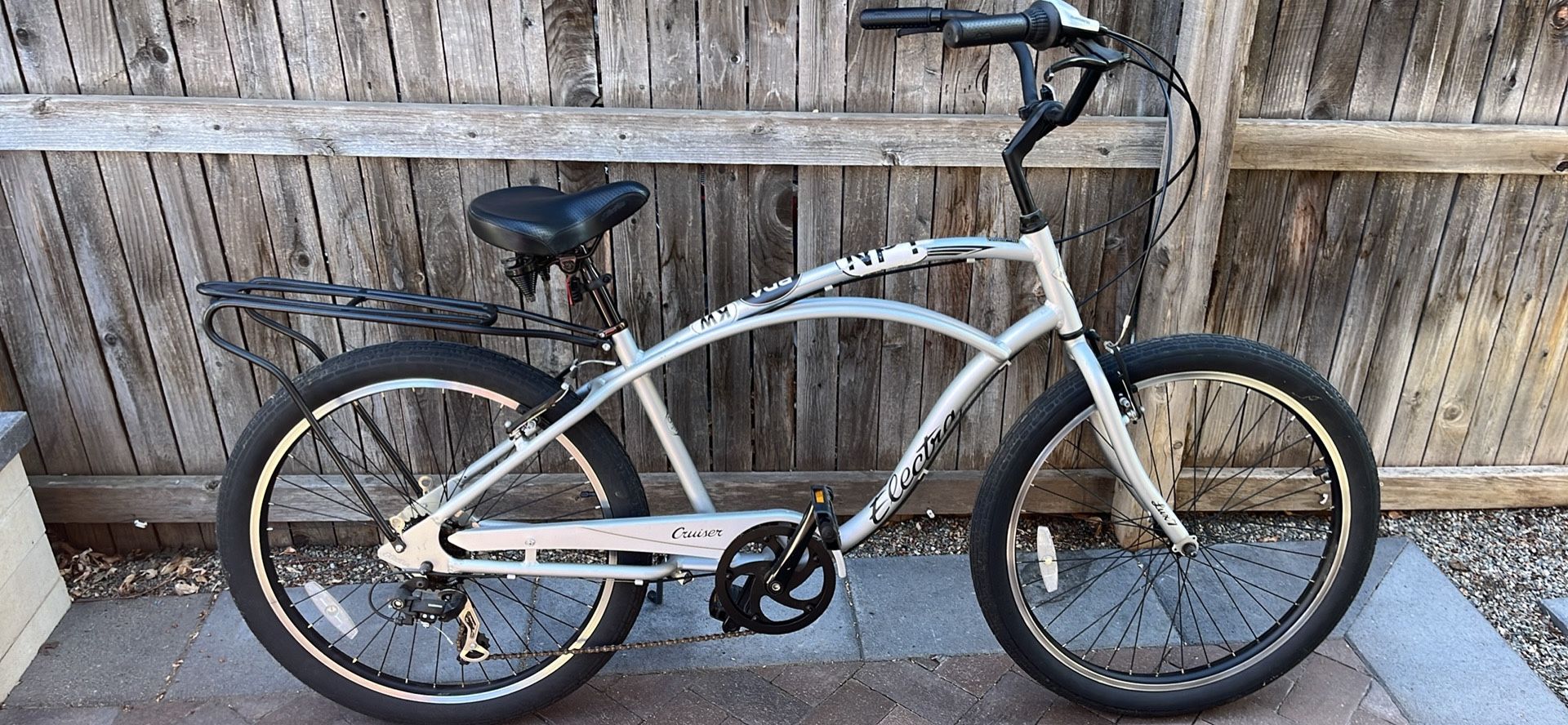 Electra Lux 7 Cruiser Bike LIKE NEW