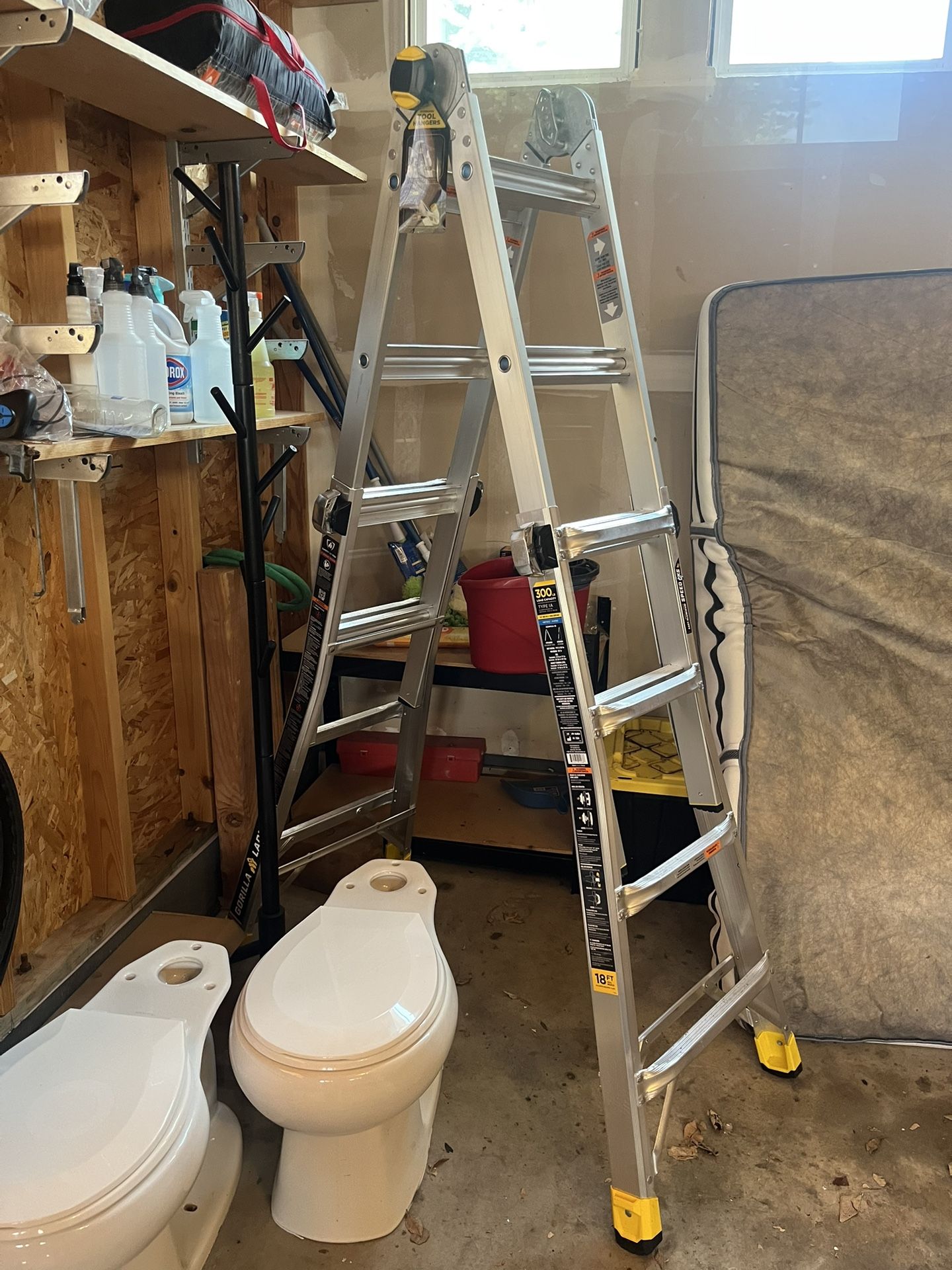 Gorilla Aluminum Ladder
