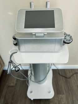 Body Sculpting Cavitation Contouring Machine / Cellulite Machine