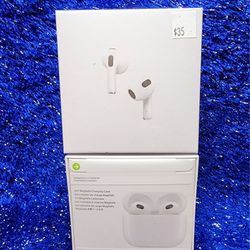 New Bluetooth/rechargeable/earpiece/ Headphones/earbuds/headset many styles available compatible with iPhone or android Bz9