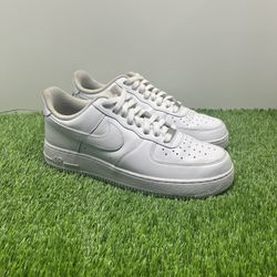 AIR FORCE 1 ‘07’ ‘Triple White’ SIZE 10, ALMOST BRAND NEW, NO BOX